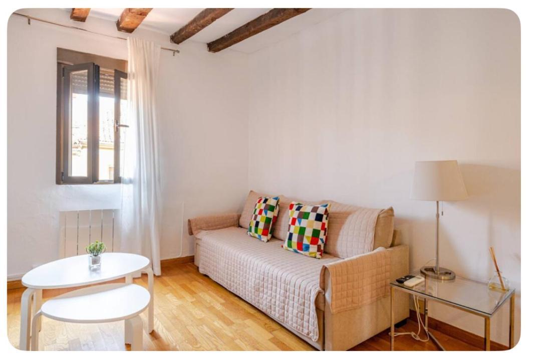 מדריד El Apartamento En Opera Palacio Real מראה חיצוני תמונה